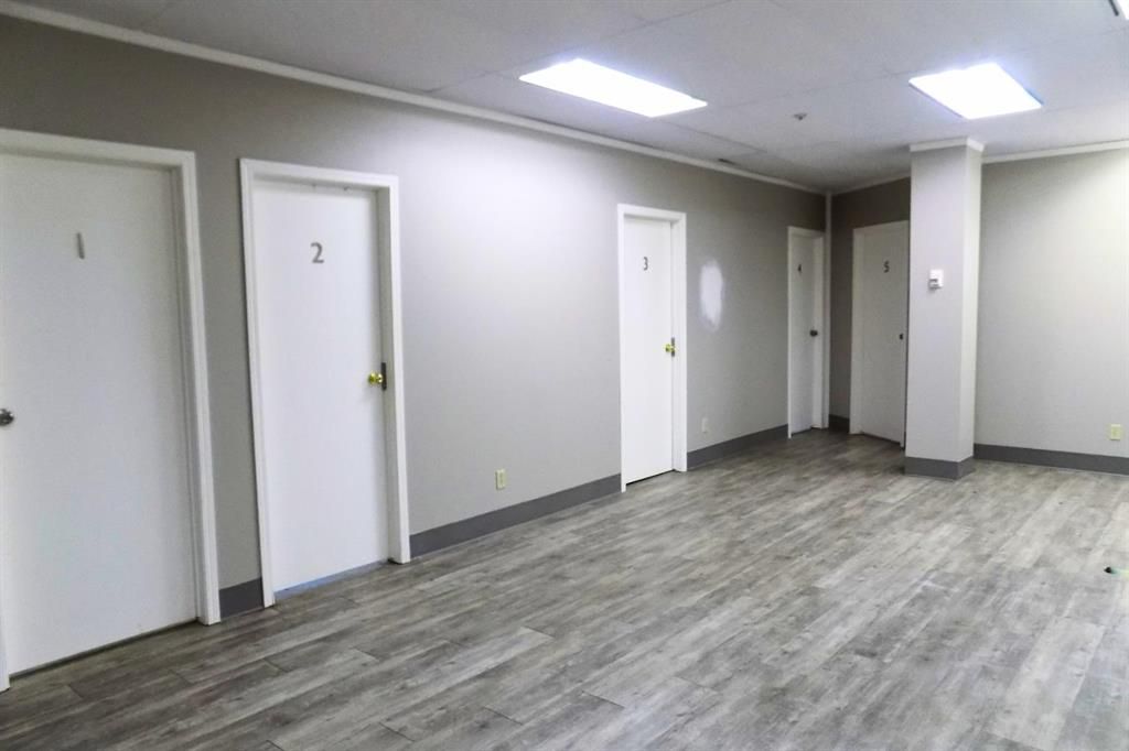 108-3, 9804 100 Avenue  - Photo 3