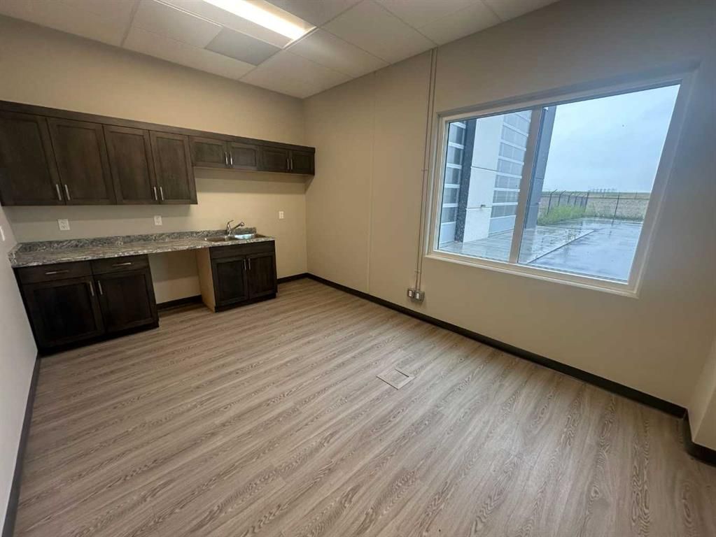 82, 722040 Range Road 51   - Photo 23