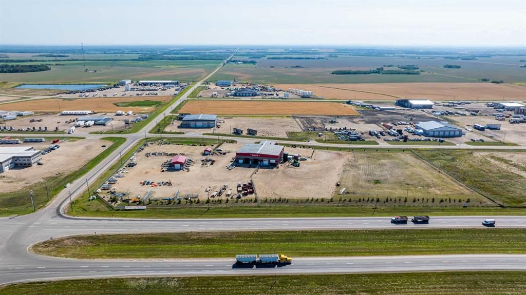 721072 Range Road 53   - Photo 6