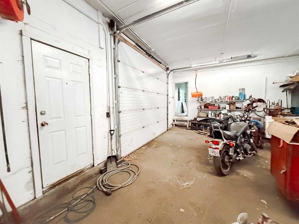 5031 47 Avenue  - Photo 41