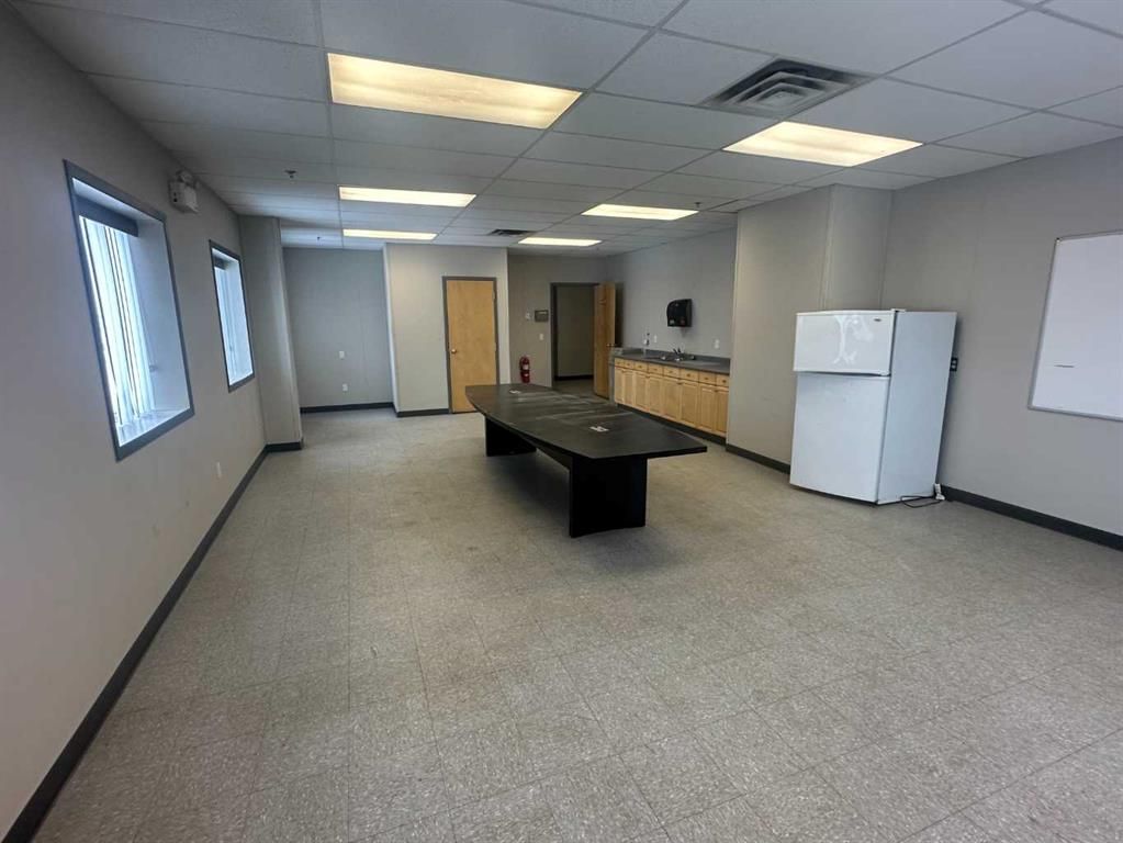 9101 150 Avenue  - Photo 21