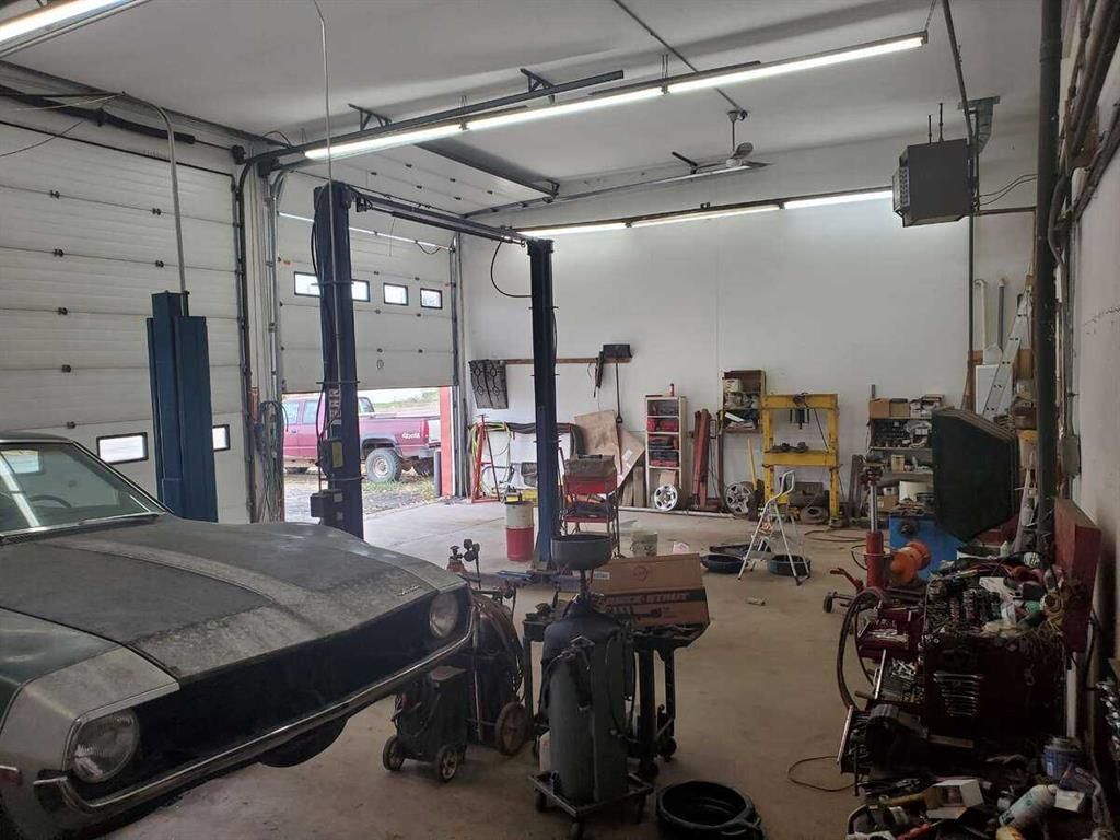 9934 100 Avenue  - Photo 10