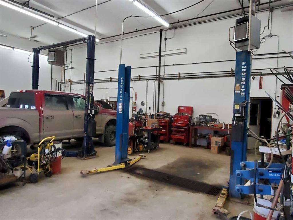 9934 100 Avenue  - Photo 16