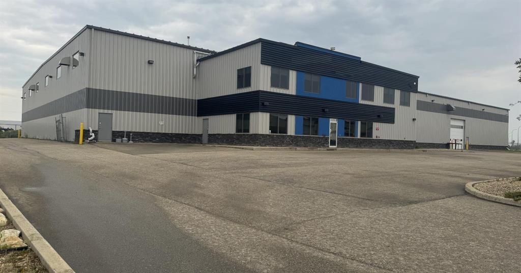 11419 95 Avenue  - Photo 1