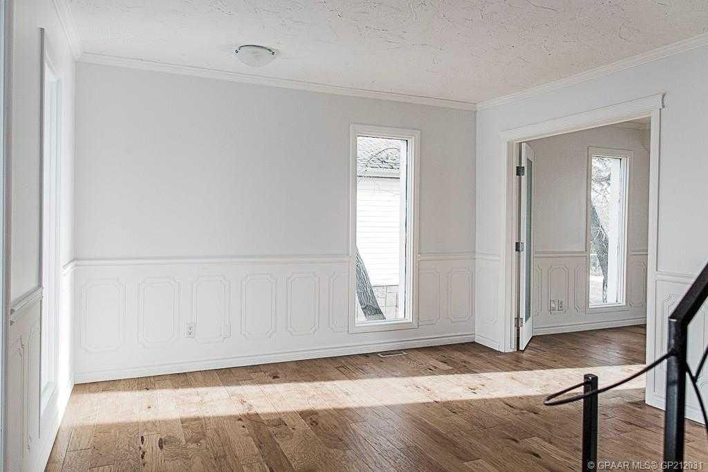 9731 100 Avenue  - Photo 16