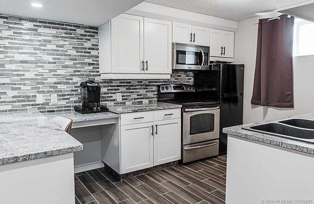 9731 100 Avenue  - Photo 29