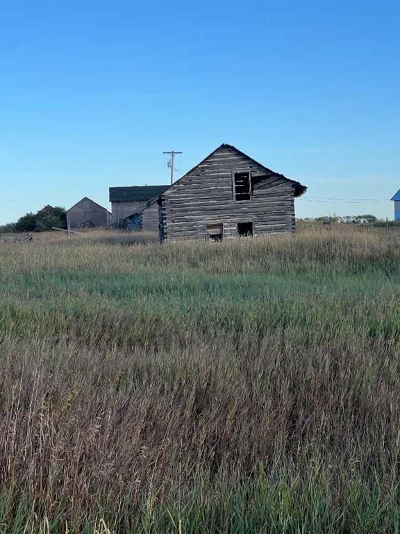 NE-26-73-11-W6 .   - Photo 10