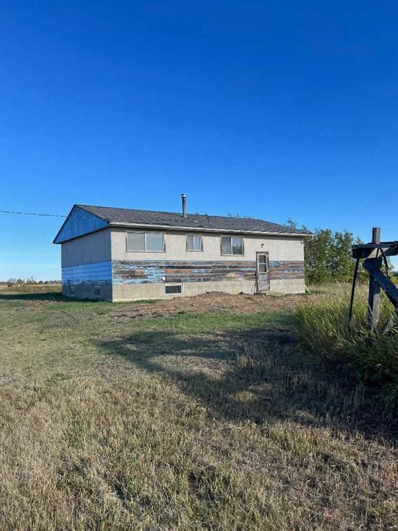 NE-26-73-11-W6 .   - Photo 4