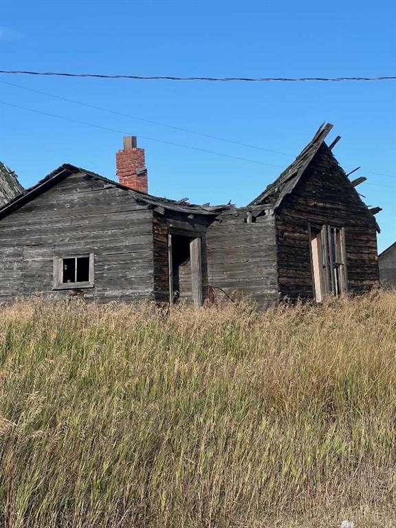 NE-26-73-11-W6 .   - Photo 6