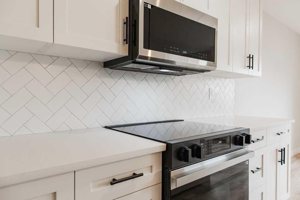 9560 114 Avenue  - Photo 18