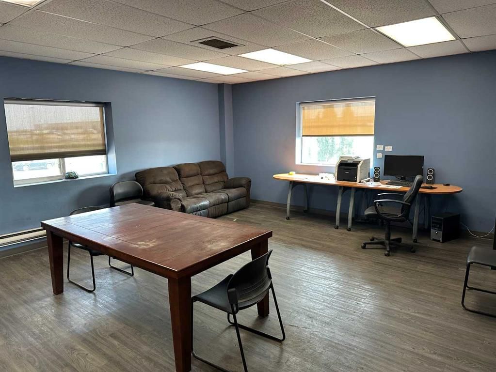 8002 105 Street  - Photo 18