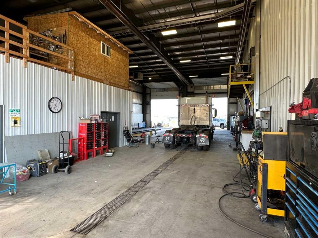 9502 154 Avenue  - Photo 15