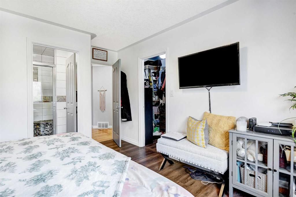 1101 Redlow Drive  - Photo 14