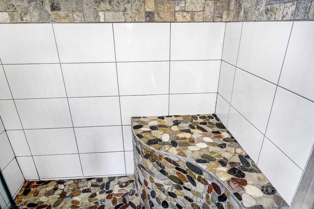 1101 Redlow Drive  - Photo 16