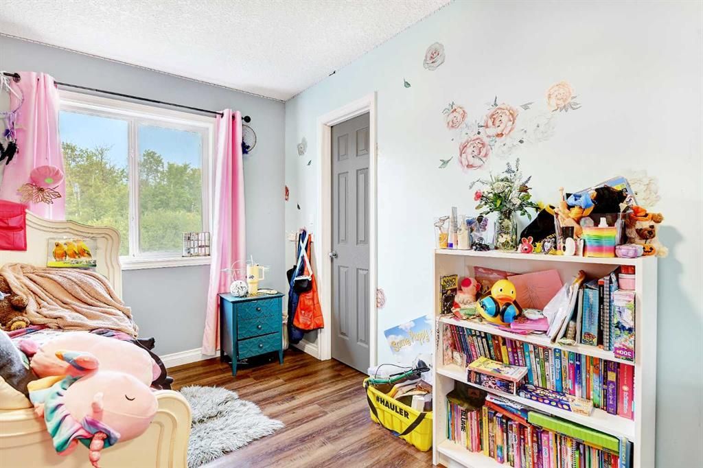 1101 Redlow Drive  - Photo 19