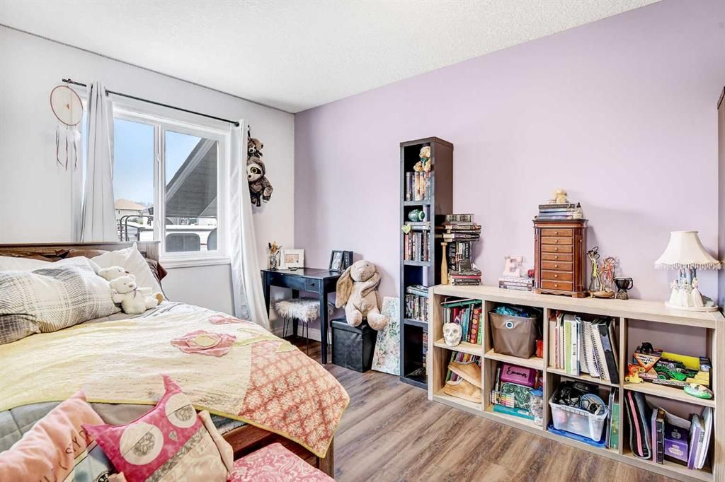 1101 Redlow Drive  - Photo 21