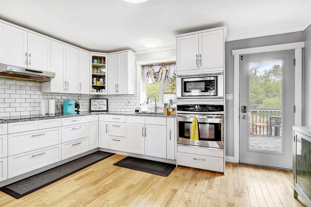 1101 Redlow Drive  - Photo 4