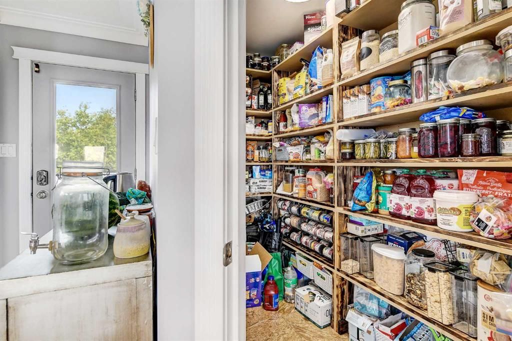 1101 Redlow Drive  - Photo 6