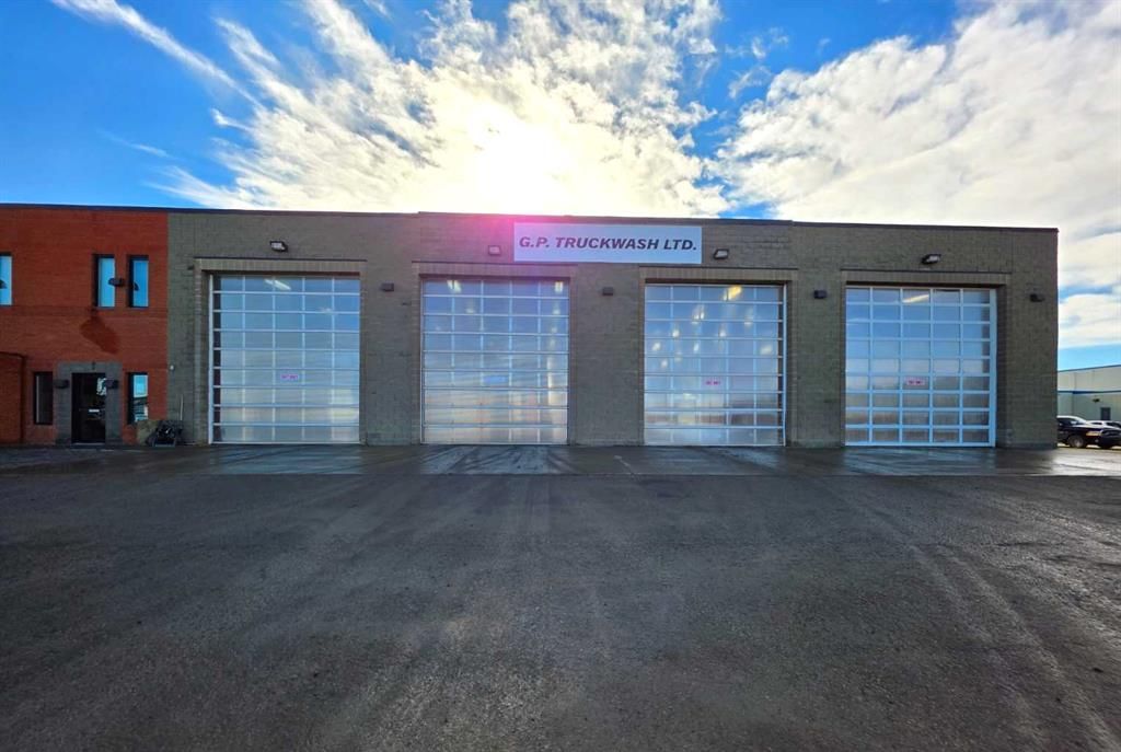 11485 97 Avenue  - Photo 1