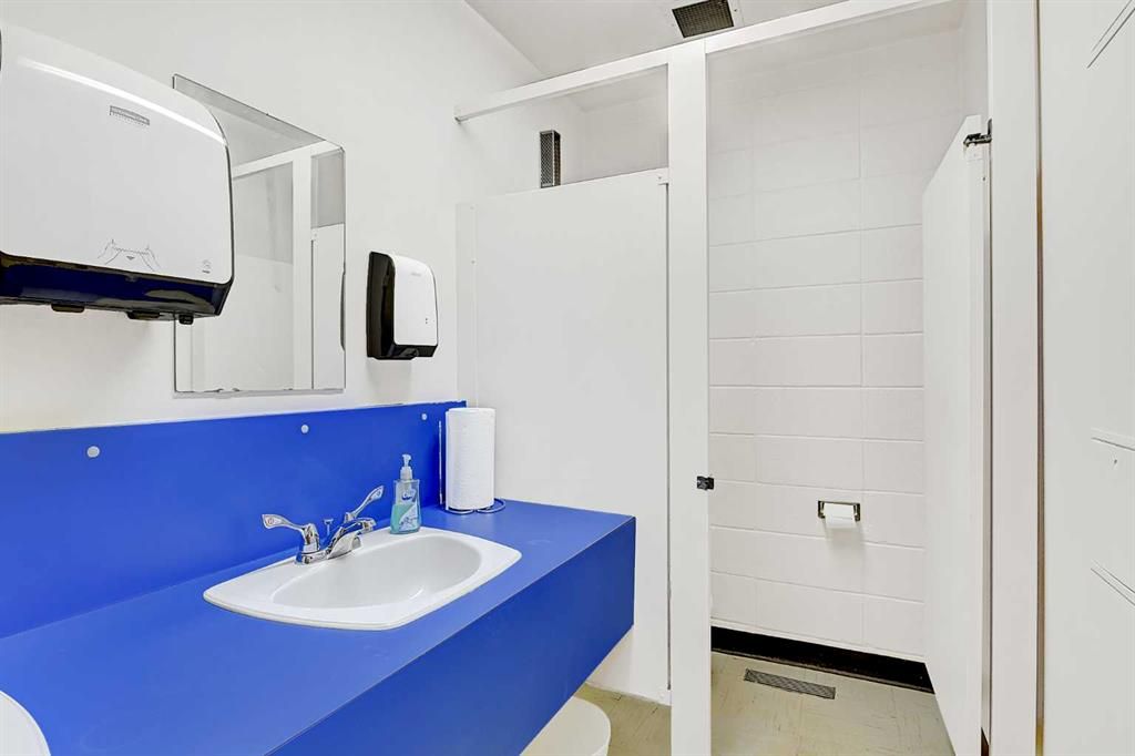 10030 101 Avenue  - Photo 27