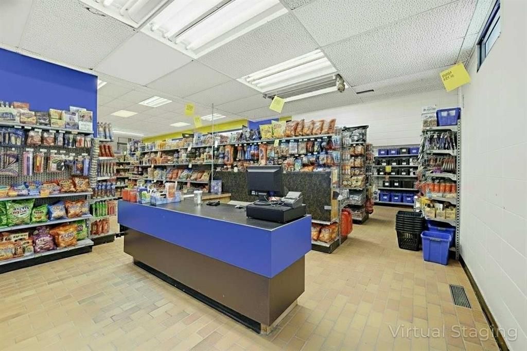 10030 101 Avenue  - Photo 29