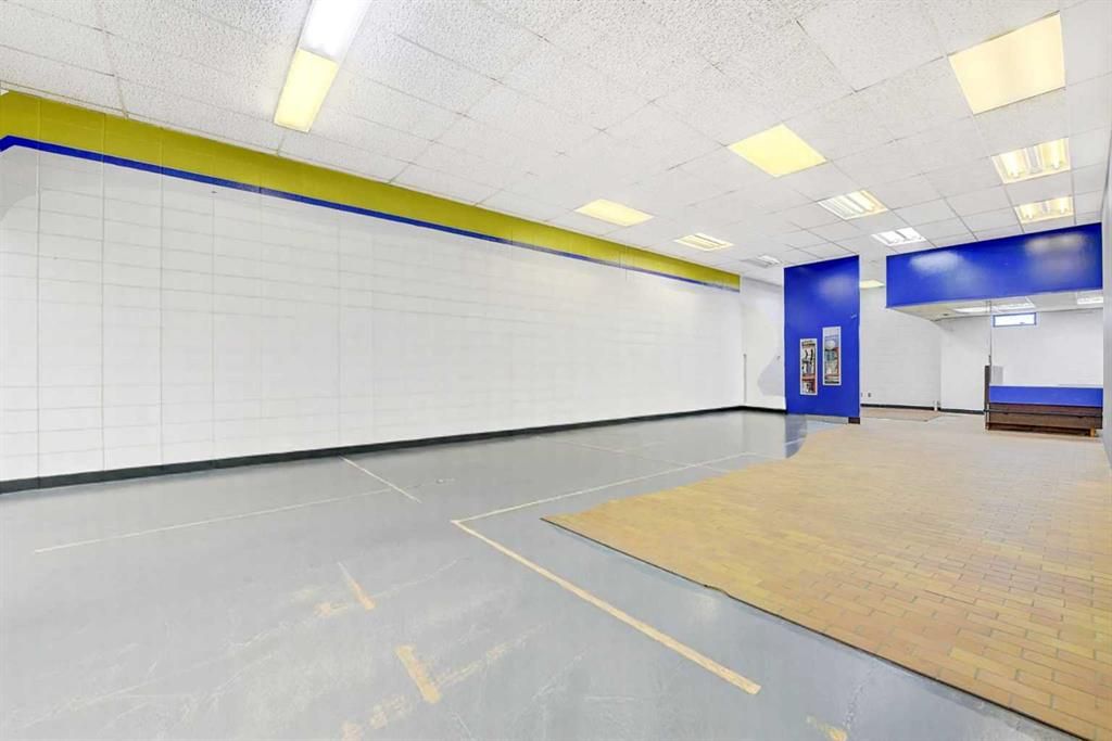 10030 101 Avenue  - Photo 31