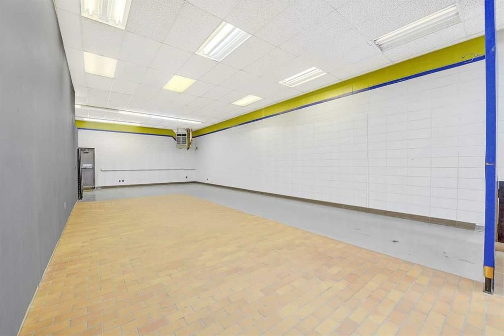 10030 101 Avenue  - Photo 33