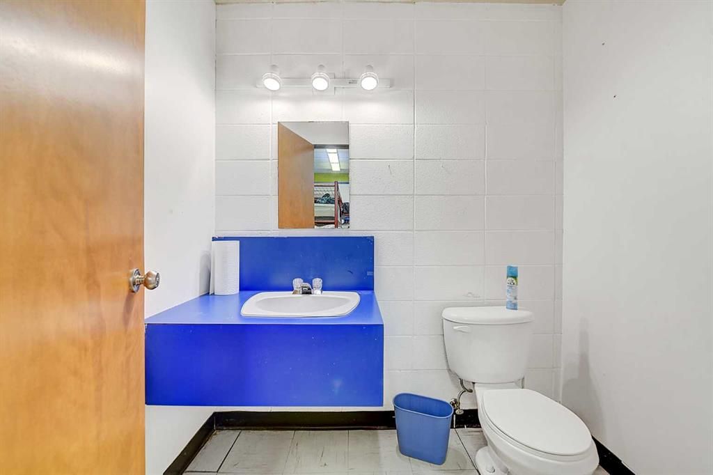 10030 101 Avenue  - Photo 34