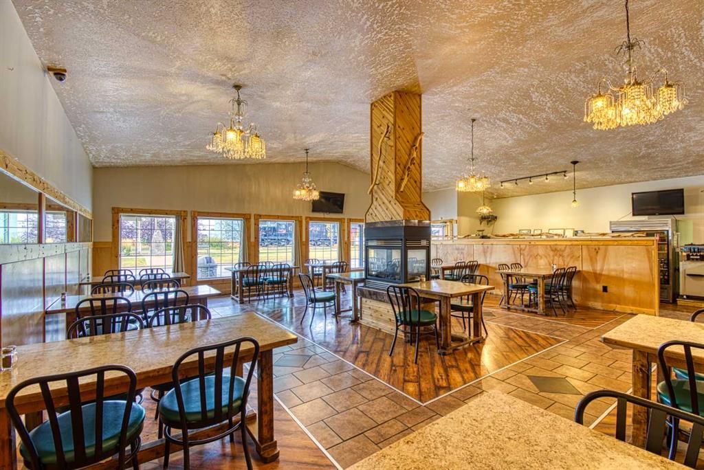 9925 100 Street  - Photo 10