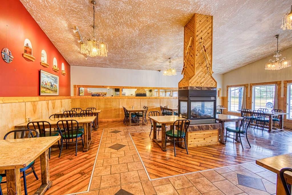 9925 100 Street  - Photo 12