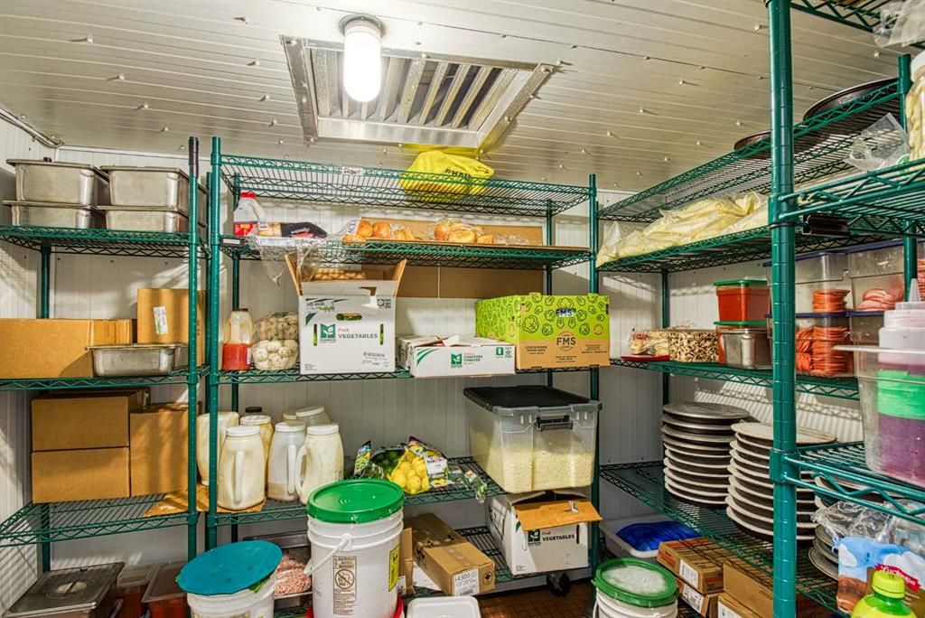 9925 100 Street  - Photo 29