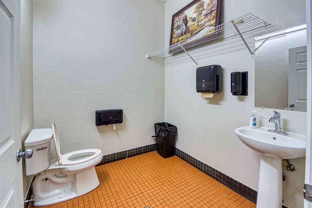 9925 100 Street  - Photo 38