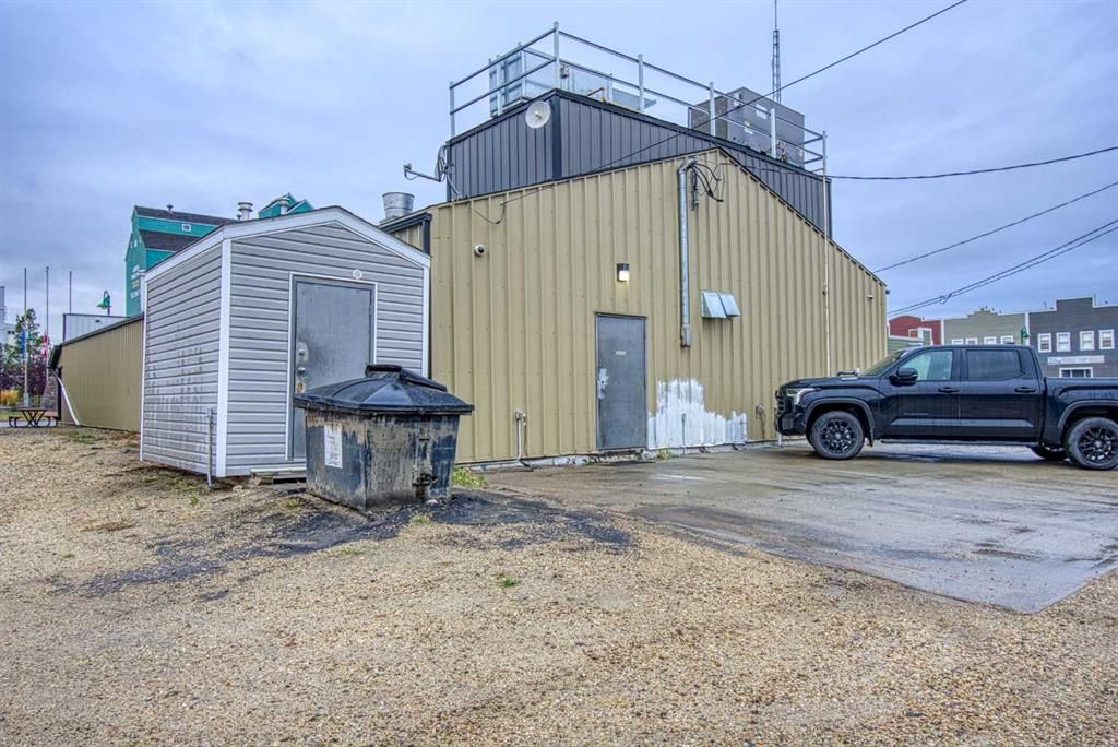 9925 100 Street  - Photo 43