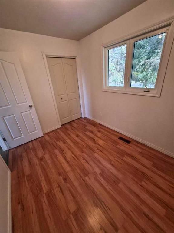 214 7 Street  - Photo 14