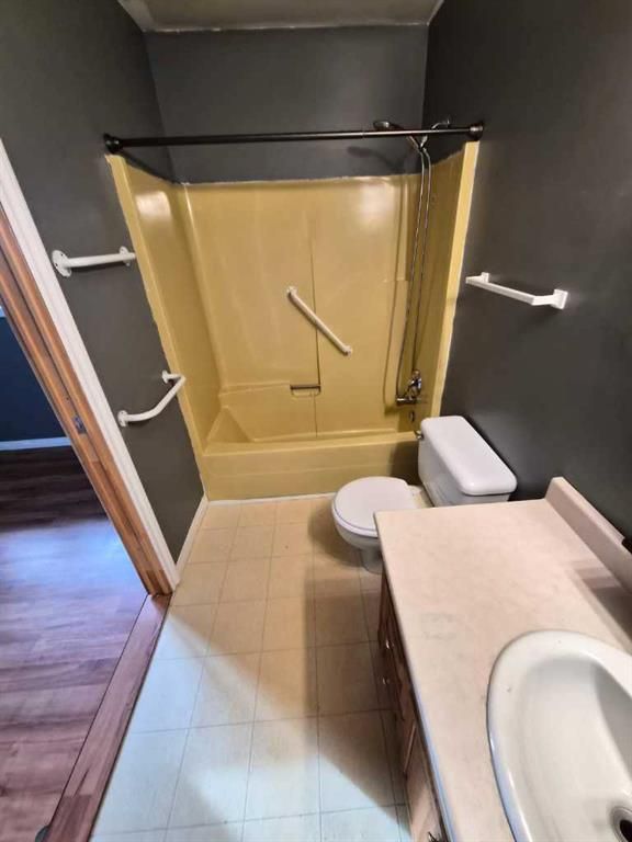 214 7 Street  - Photo 19