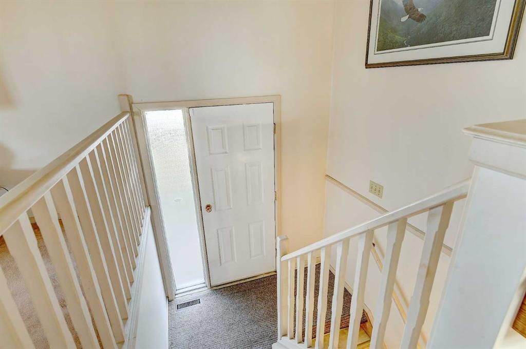 103 11A Street  - Photo 4