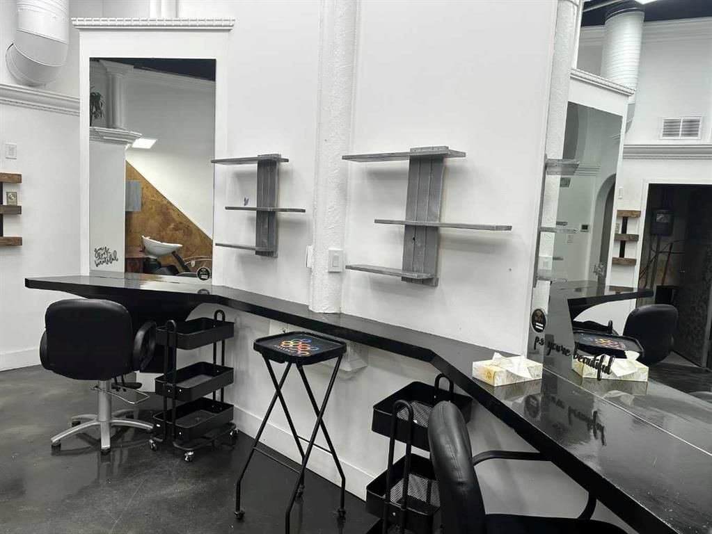 9807 105 Street  - Photo 11