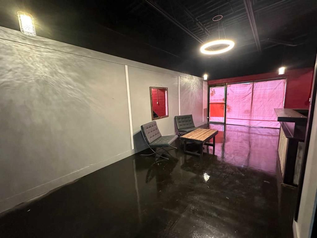 9807 105 Street  - Photo 15