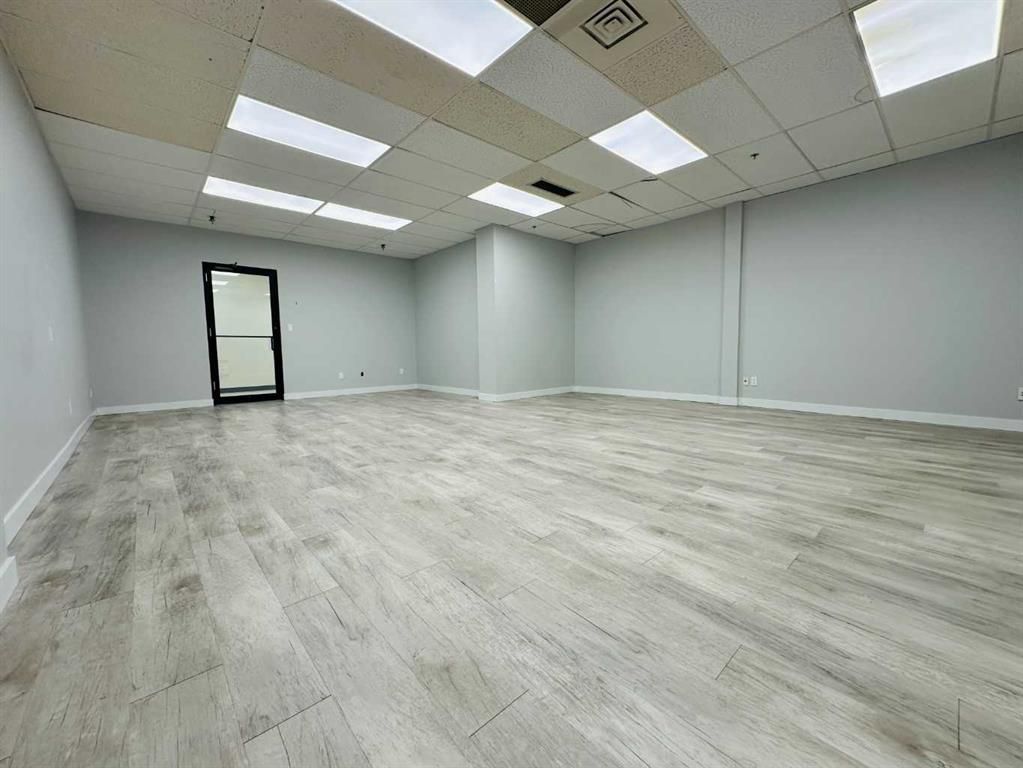 211, 10006 101 Avenue  - Photo 4