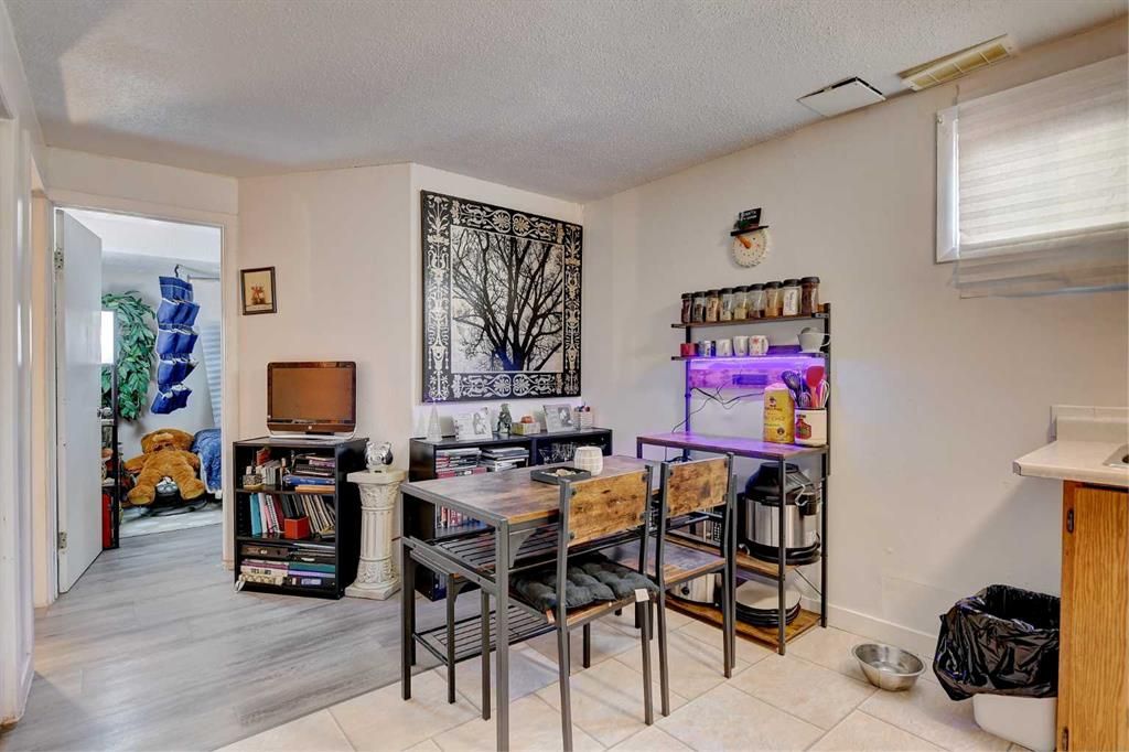 9809 98 Avenue  - Photo 21