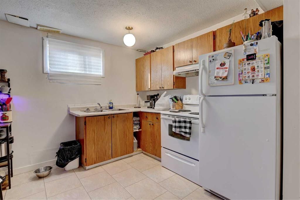 9809 98 Avenue  - Photo 22