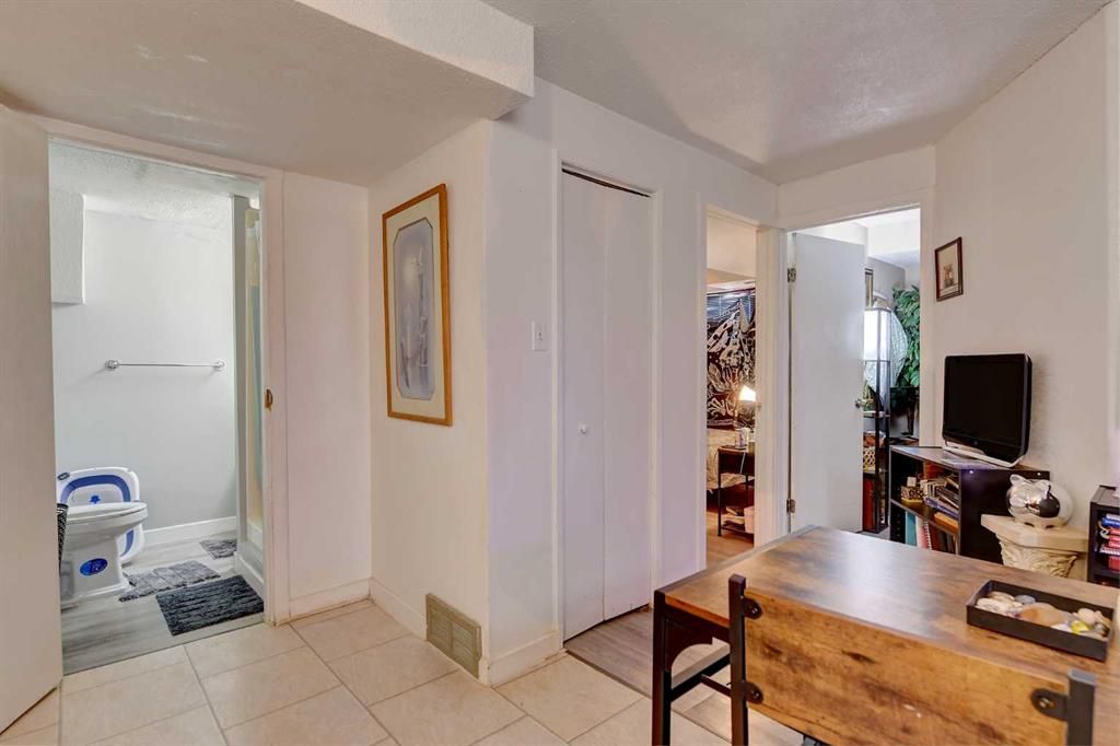 9809 98 Avenue  - Photo 23