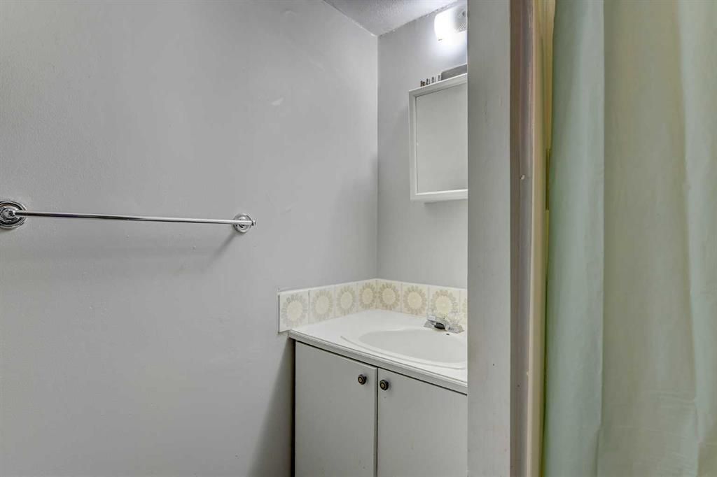 9809 98 Avenue  - Photo 24