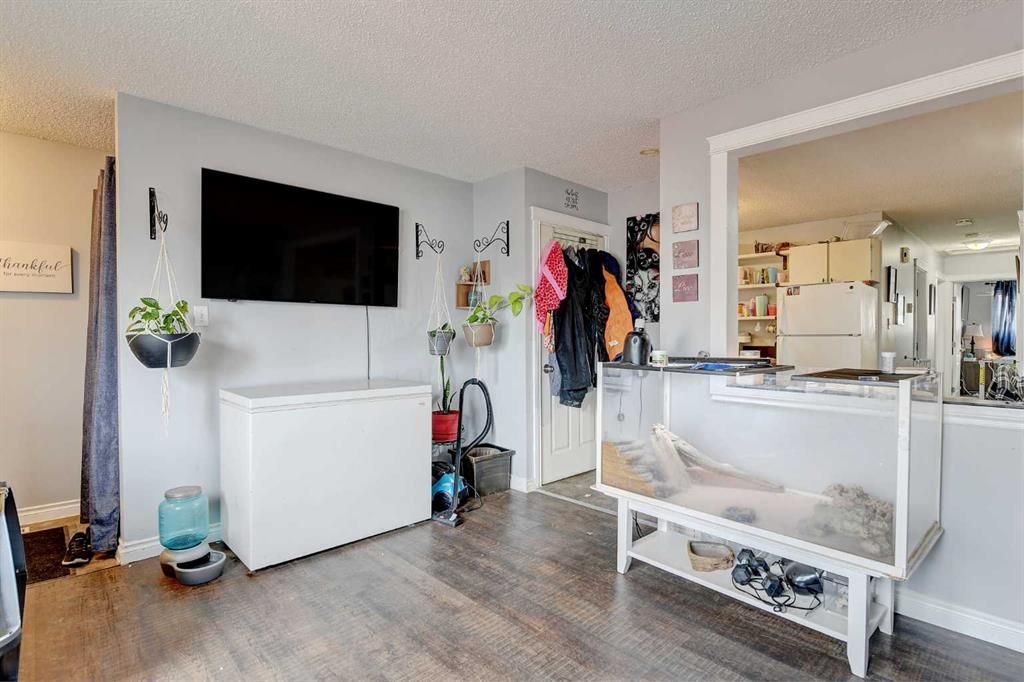 9809 98 Avenue  - Photo 40