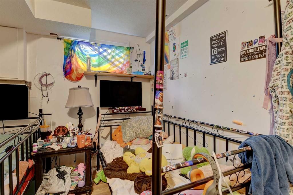 9809 98 Avenue  - Photo 43