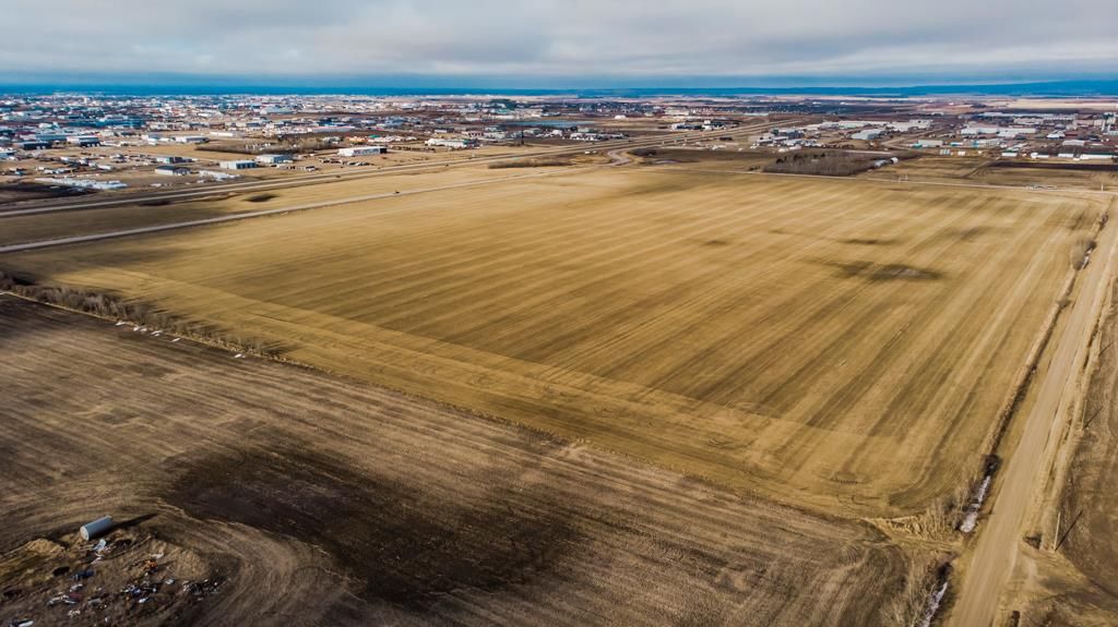 9300 69 Avenue  - Photo 10