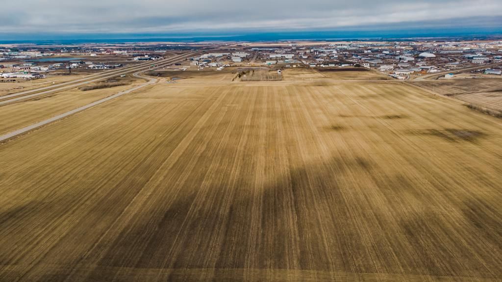 9300 69 Avenue  - Photo 10