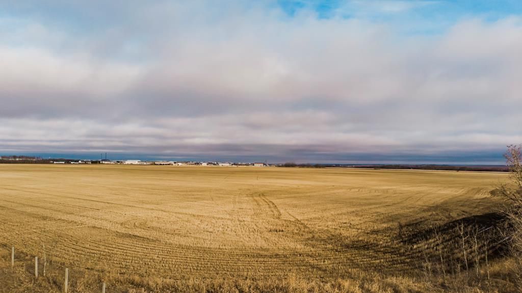 9300 69 Avenue  - Photo 7