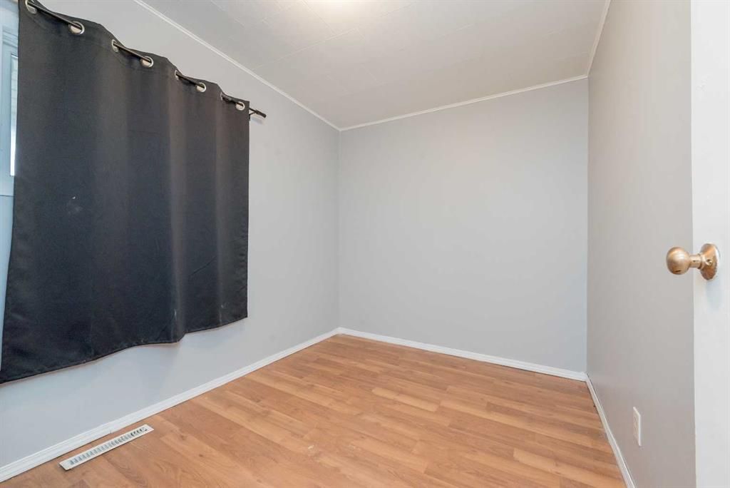 10435 104 Avenue  - Photo 12