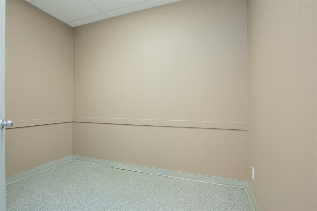 102, 9805 97 Street  - Photo 18